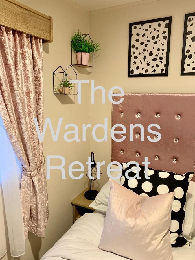 Hotel The Wardens Retreat - Tattershall Lakes Country Park Exteriér fotografie